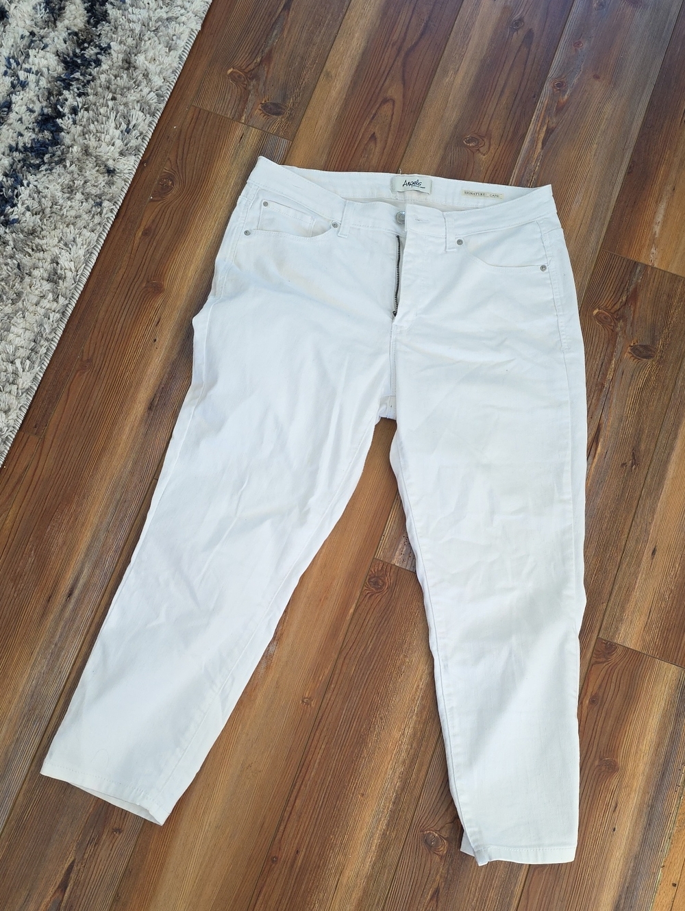 Angels White Ankle Crop Jeans